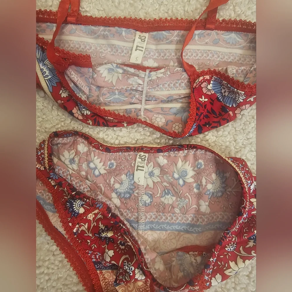 Spell & The Gypsy Collective Poinciana Red Floral Bloomers & Bralette Set NWT